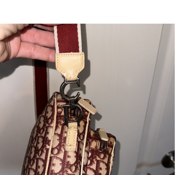 DIOR ♥️ Red trotter crossbody Classic Vintage adjustable web strap Authentic ♥️ - Picture 9 of 11
